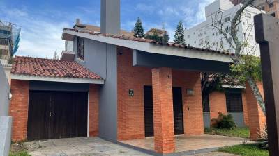 Casa 6 dormitórios para venda, Zona Nova em Capão da Canoa | Ref.: 7237